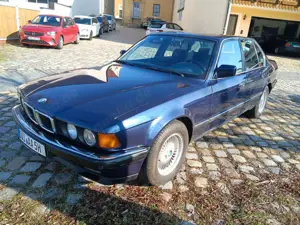 BMW 740 740i V8