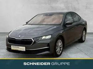 Skoda Octavia 1.5 TSI SELECTION DSG Selection KAMERA+SHZ+LED+DAB