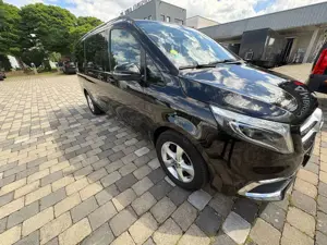 Mercedes-Benz V 300 V-Klasse Diesel d lang 4Matic 9G-TRONIC Avantgarde