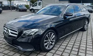 Mercedes-Benz E 200 CGI T Avantgarde LED|RFK