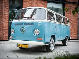 Volkswagen T2 DeLuxe