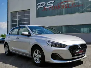 Hyundai i30 1.0 T-GDI "Select"+KAMERA+NAVI+SHZ+TEMPOMAT