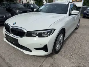 BMW 318 d Touring  Leder  M Sport Lenkrad
