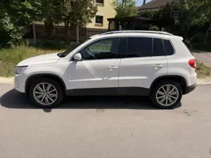 Volkswagen Tiguan 2.0 TDI DPF 4Motion Track  Field