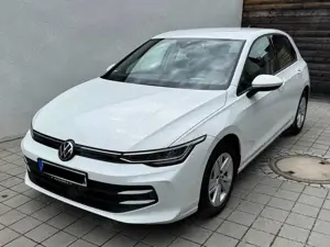 Volkswagen Golf Golf 1.5 eTSI OPF DSG Life