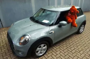 MINI One One First 1.Hd Alu + Winterräder
