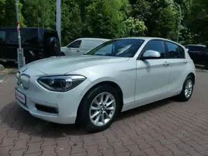 BMW 118 i*Automatik*Leder*Navi*Xenon*Kam