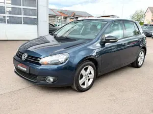 Volkswagen Golf 2.0 TDI Style Klimaauto_Sitzhz_PDC_Alu_TÜV