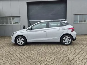 Hyundai i20 1.0 T-GDI 90PS 5-türig Sitzheizung Lenkradheizu...
