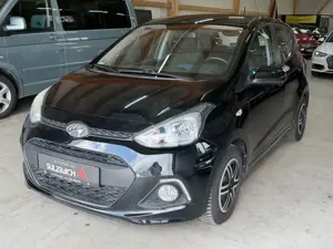 Hyundai i10 FIFA World Cup Edition/LENKRAD+SHZ/