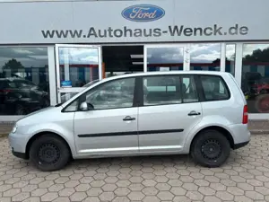 Volkswagen Touran 1.6*2.HAND*KLIMA*AHK*NAVI*HU 02-2028