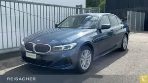 BMW 318 d Limousine Navi RFK adLED DAB 17"LM