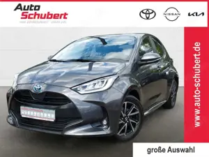Toyota Yaris Hybrid Team Deutschland+Comfort-Paket+SHZG+Kamera+