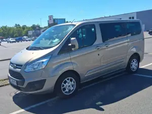 Ford Tourneo Custom 2.2 Diesel 8 Sitzer AHK