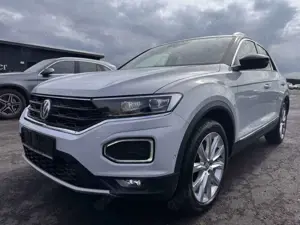 Volkswagen T-Roc Style 4Motion Digital Pano LED ACC Beats