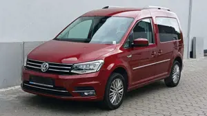 Volkswagen Caddy Highline BMT , AHK, Xenon