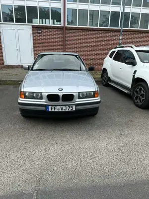 BMW 318 318i touring