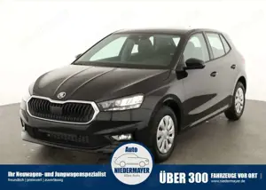 Skoda Fabia 1.0 TSI Selection, AHK, Tempomat, Ladeboden, Park,
