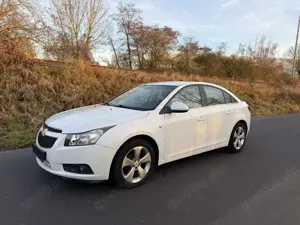 Chevrolet Cruze LTZ 1.8 Klima TÜV