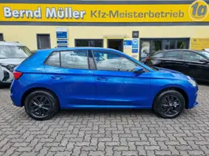 Skoda Fabia 1.0 TSI  BLACK EDITION 5J. Garantie ALU SHZ PDC