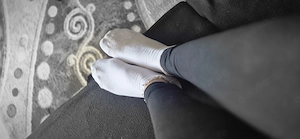 Getragene Socken und Unterwäsche zu verkaufen 