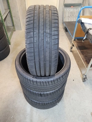 Michelin Pilot Sport 4 245 35 ZR20 4x Sommerreifen