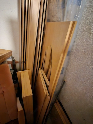Schrank zu verschenken