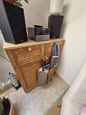 Holzkommode