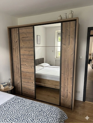 Moderner Schwebetürenschrank (ca. 270 cm) Eiche-Optik mit Spiegel & Schubladen
