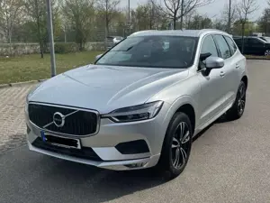 Volvo XC60 Volvo XC60 D4 Momentum Pro | ACC | BLIS | Vollleder | Kamera | Keyless