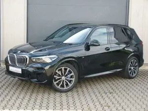 BMW X5 xDrive 30d M-Sport 1-Hand Live-Cockpit Kamera