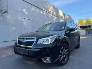 Subaru Forester Sport AUTOMATIK ALLRAD LEDER XENON