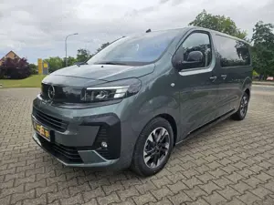 Opel Zafira Life 2.2 D Aut. Edi. AHK e.Schiebet. NAVI Family-Rimini