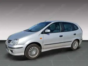 Nissan Almera Tino Acenta plus 1.8 16V KAT/8 Fach/ Händlerverkauf