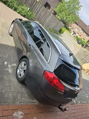 Opel Insignia Insignia TÜV 01/2028 | Zahnriemen+Kupplung neu"