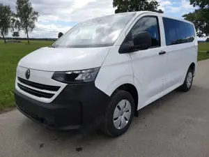 Volkswagen T7 Transporter e-Transporter Kombi BEV 100 kW KR 9 Sitze