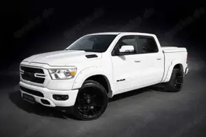 Dodge RAM 1500 CREW CAB*PANO*NAVI*KAM*AHK*UNFALLFREI*