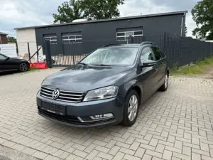 Volkswagen Passat Variant Trendline SHZ/PDC/ANHÄNGERKUPPL.