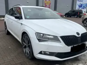 Skoda Superb Combi 1.8 TSI DSG SportLine