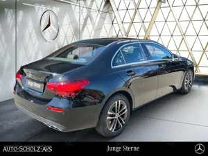 Mercedes-Benz A 200 Limousine Progressive AHK*Pano*LenkradHz**