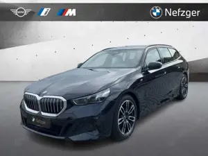 BMW 530 e Touring M Sport HK LED Alarm M Fahrwerk Driving