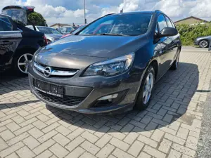 Opel Astra J Sports Tourer Edition