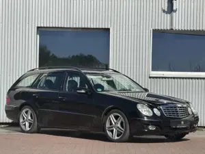 Mercedes-Benz E 220 E 220 T CDI Automatik Schiebedach Xenon