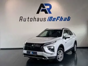 Mitsubishi Eclipse Cross Basis Hybrid 4WD*SHZ*PDC*LED*