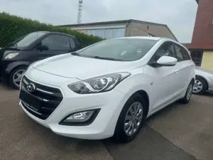 Hyundai i30 cw blue/nur. 91000Tkm/Garantie