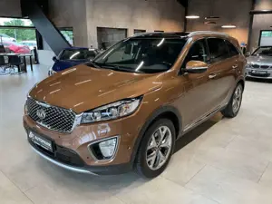 Kia Sorento Platinum Edition 4WD AHK Navi Pano 360°