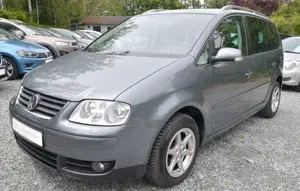 Volkswagen Touran Highline 2.0 TDI Automatik Xenon 1. Hand