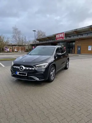 Mercedes-Benz GLA 250 4Matic 8G-DCT AMG Line