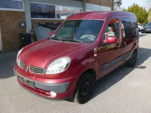 Renault Kangoo 1.5 DCI Klima Radio 5 Sitzer AHK Düse undicht !