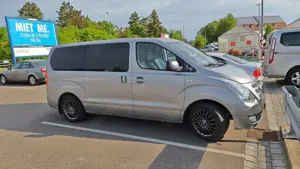 Hyundai H-1 H 1 Travel